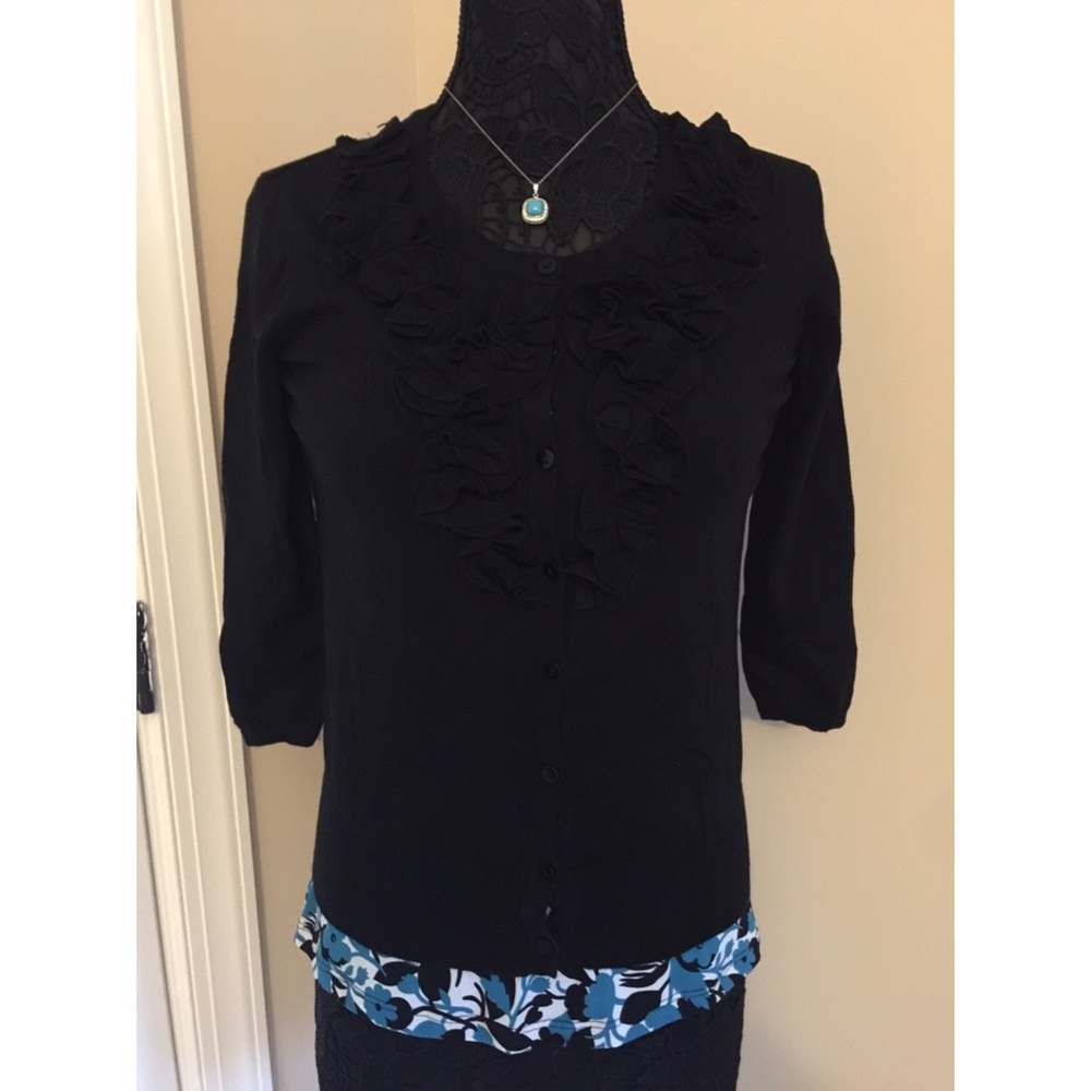 NWT✨Black Ruffle Cardigan - Picture 3 of 6